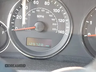 2007 Jeep Commander Limited with VIN 1J8HG58217C585075, listed as a IAAI auction lot 42710826 with 129,728 mi miles and . Bid and sale history available at DreamBid. Image 7.