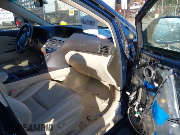 2015 Lexus RX 350 с VIN 2T2ZK1BA2FC180136, выставлен на аукционе IAAI как лот 41271416 с пробегом 136 991 миль миль и . История ставок и продаж доступна на DreamBid. Изображение 5.