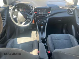 2017 Chevrolet Trax LS with VIN KL7CJKSB1HB057485, listed as a Copart auction lot 55684685 with 117,445 mi miles and Clean Title. Bid and sale history available at carsss.com. Image 9.