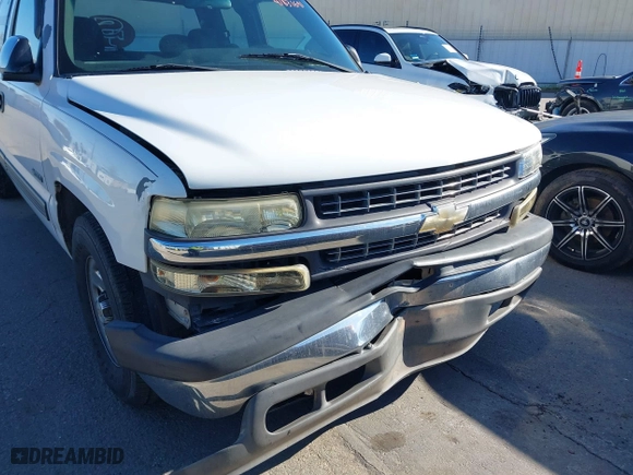 2001 Chevrolet Silverado 1500 LT with VIN 2GCEC19T511137148, listed as a IAAI auction lot 41831691 with 312,233 mi miles. Bid and sale history available at carsss.com. Image 6.