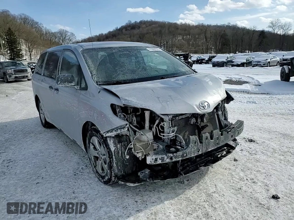 2012 Toyota Sienna with VIN 5TDZK3DC7CS231079, listed as a Copart auction lot 41809535 with 157,154 mi miles and Salvage Title. Bid and sale history available at carsss.com. Image 11.