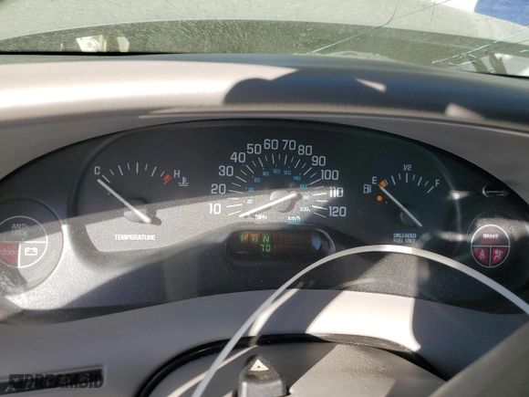 1998 Buick Century Custom with VIN 2G4WS52M1W1523375, listed as a Copart auction lot 44547445 with 70,211 mi miles and Salvage Title. Bid and sale history available at carsss.com. Image 9.