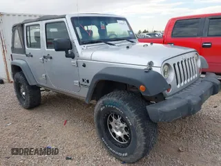 2008 Jeep Wrangler Unlimited X with VIN 1J4GA39198L651172, listed as a IAAI auction lot 41936521 with 69,007 mi miles. Bid and sale history available at carsss.com. Image 1.