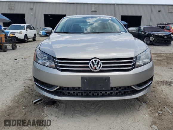 2013 Volkswagen Passat SE with VIN 1VWBH7A33DC069849, listed as a Copart auction lot 60709075 with 217,320 mi miles and Salvage title. Bid and sale history available at DreamBid. Image 5.