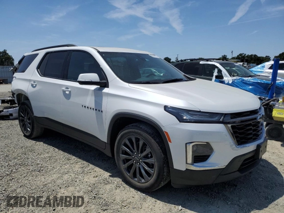 2023 Chevrolet Traverse RS z VIN 1GNEVJKWXPJ182011, wystawiony jako Copart lot #58865275 z przebiegiem 27 110 mil mil oraz Szkoda całkowita • Salvage title. Historia ofert i sprzedaży dostępna na DreamBid. Obrazek 4.