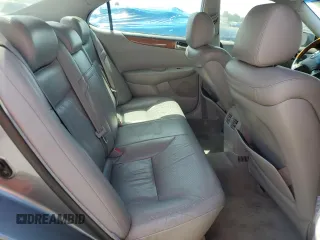 2005 Lexus ES 350 с VIN JTHBA30G255129547, выставлен на аукционе Copart как лот 58930245 с пробегом 268 577 миль миль и Списание • Salvage title. История ставок и продаж доступна на DreamBid. Изображение 10.