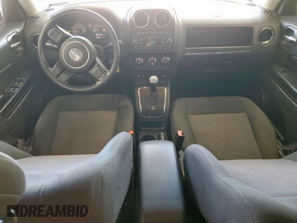 2017 Jeep Patriot Latitude с VIN 1C4NJPFB1HD183384, выставлен на аукционе Copart как лот 62372705 с пробегом 71 878 миль миль и Списание • Salvage title. История ставок и продаж доступна на DreamBid. Изображение 8.