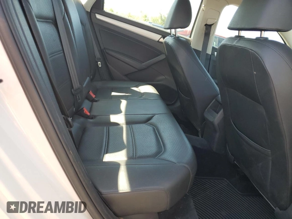 2012 Volkswagen Passat SE с VIN 1VWBP7A31CC084951, выставлен на аукционе Copart как лот 55726145 с пробегом 98 654 миль миль и Списание • Salvage title. История ставок и продаж доступна на DreamBid. Изображение 10.