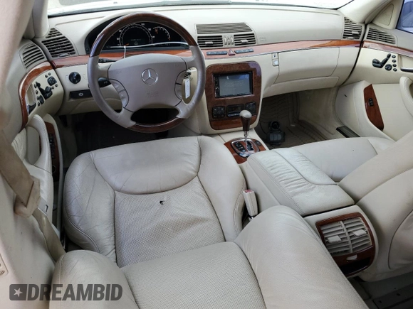2004 Mercedes-Benz S-Class 4.3L with VIN WDBNG70J44A403626, listed as a Copart auction lot 73456024 with 144,657 mi miles and Salvage Title. Bid and sale history available at carsss.com. Image 8.