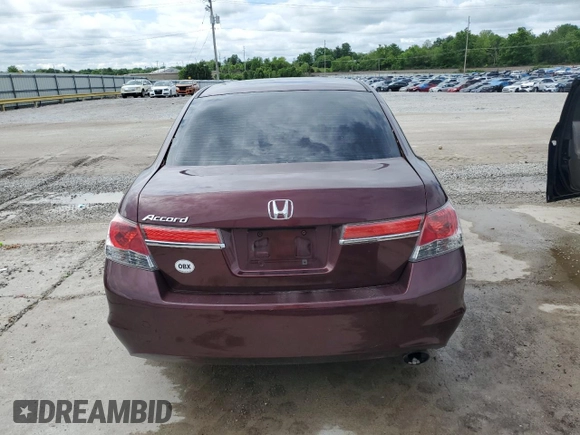 2011 Honda Accord LX z VIN 1HGCP2F34BA088071, wystawiony jako Copart lot #56193615 z przebiegiem 160 850 mil mil oraz Szkoda całkowita • Salvage title. Historia ofert i sprzedaży dostępna na DreamBid. Obrazek 6.