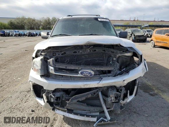 2015 Ford Expedition XLT z VIN 1FMJU1JT9FEF33897, wystawiony jako Copart lot #53731335 z przebiegiem 103 761 mil mil oraz Szkoda całkowita • Salvage title. Historia ofert i sprzedaży dostępna na DreamBid. Obrazek 5.