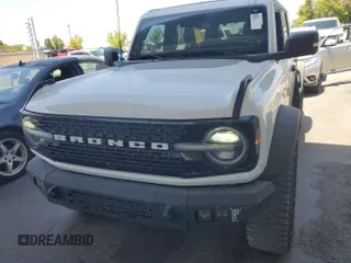 2022 Ford Bronco с VIN 1FMEE5DP1NLB68923, выставлен на аукционе IAAI как лот 42844194 с пробегом 20 202 миль миль и . История ставок и продаж доступна на DreamBid. Изображение 25.