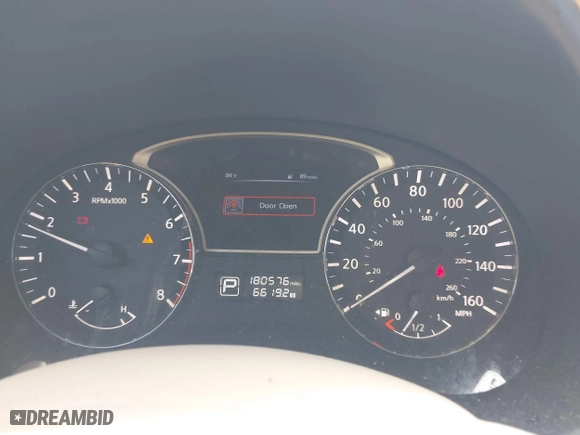 2015 Nissan Altima 2.5 with VIN 1N4AL3AP5FC434582, listed as a IAAI auction lot 42023732 with 180,576 mi miles. Bid and sale history available at carsss.com. Image 7.