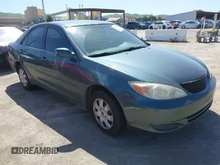 2004 Toyota Camry LE with VIN 4T1BE32K54U285234, listed as a IAAI auction lot 41998954 with 160,171 mi miles. Bid and sale history available at carsss.com. Image 1.