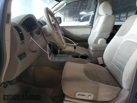 2006 Nissan Pathfinder SE z VIN 5N1AR18U96C634143, wystawiony jako Copart lot #53096475 z przebiegiem 143 959 mil mil oraz Czysty tytuł • Clean title. Historia ofert i sprzedaży dostępna na DreamBid. Obrazek 7.