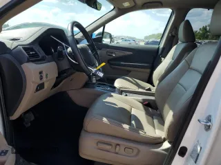 2021 Honda Pilot EX-L with VIN 5FNYF6H58MB084287, listed as a Copart auction lot 59658784 with 32,707 mi miles and Salvage title. Bid and sale history available at DreamBid. Image 7.
