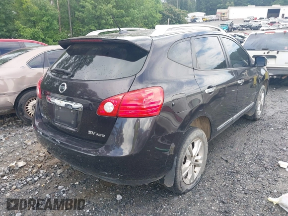 2012 Nissan Rogue S z VIN JN8AS5MV2CW397217, wystawiony jako IAAI lot #42526826 z przebiegiem 95 944 mil mil oraz . Historia ofert i sprzedaży dostępna na DreamBid. Obrazek 4.