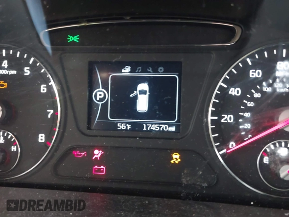 2016 Kia Sorento LX with VIN 5XYPG4A39GG064648, listed as a IAAI auction lot 41858048 with 174,570 mi miles and . Bid and sale history available at carsss.com. Image 16.
