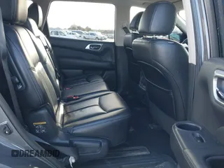 2017 Nissan Pathfinder SL with VIN 5N1DR2MM4HC623692, listed as a IAAI auction lot 40493909 with 68,563 mi miles and . Bid and sale history available at DreamBid. Image 8.
