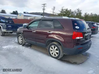 2011 Kia Sorento LX with VIN 5XYKTDA14BG040934, listed as a IAAI auction lot 41533617 with 118,030 mi miles. Bid and sale history available at carsss.com. Image 3.