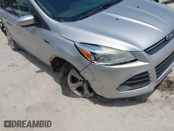 2014 Ford Escape SE with VIN 1FMCU9G9XEUD91390, listed as a IAAI auction lot 42561849 with 319,400 mi miles and . Bid and sale history available at DreamBid. Image 1.