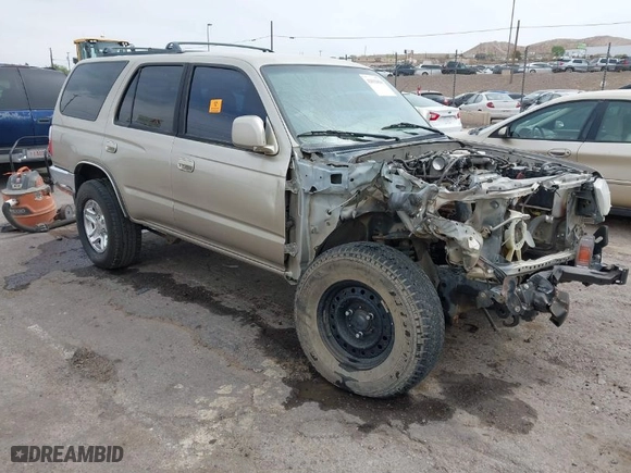 2001 Toyota 4Runner SR5 with VIN JT3HN86R019056725, listed as a IAAI auction lot 42032030 with 327,390 mi miles. Bid and sale history available at carsss.com. Image 1.