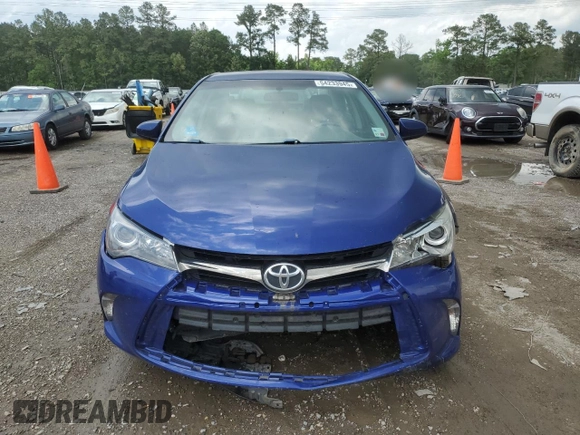 2015 Toyota Camry XLE with VIN 4T1BF1FK1FU919881, listed as a Copart auction lot 54233945 with 139,173 mi miles and Salvage Title. Bid and sale history available at carsss.com. Image 5.