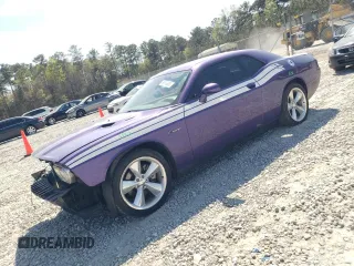 2013 Dodge Challenger R/T Classic z VIN 2C3CDYBT7DH741307, wystawiony jako Copart lot #50676635 z przebiegiem 124 444 mil mil oraz Szkoda całkowita • Salvage title. Historia ofert i sprzedaży dostępna na DreamBid. Obrazek 1.