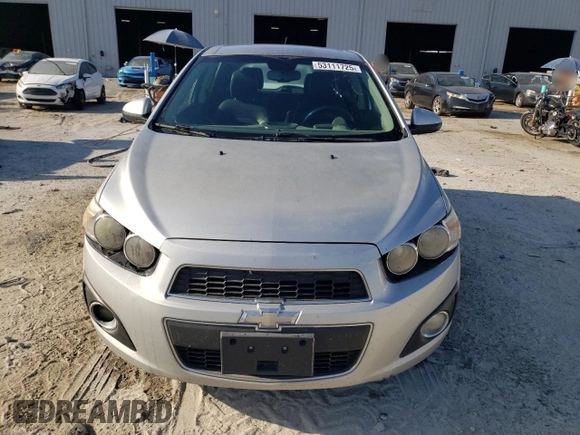 2012 Chevrolet Sonic LTZ z VIN 1G1JE6SH4C4101608, wystawiony jako Copart lot #53111725 z przebiegiem 203 012 mil mil oraz Szkoda całkowita • Salvage title. Historia ofert i sprzedaży dostępna na DreamBid. Obrazek 5.