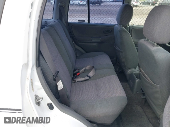 2001 Chevrolet Tracker with VIN 2CNBE13C016903775, listed as a IAAI auction lot 42481922 with 148,878 mi miles and . Bid and sale history available at DreamBid. Image 8.