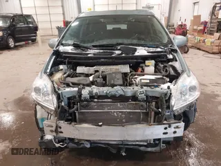 2014 Toyota Prius Four with VIN JTDKN3DU0E1755420, listed as a IAAI auction lot 41546724 with 192,829 mi miles. Bid and sale history available at carsss.com. Image 6.