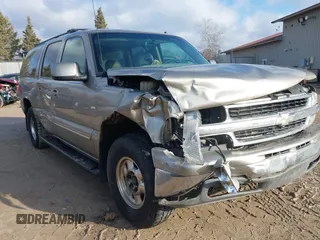 2002 Chevrolet Suburban LS with VIN 1GNFK16Z92J109951, listed as a IAAI auction lot 41685362 with 312,140 mi miles. Bid and sale history available at carsss.com. Image 6.