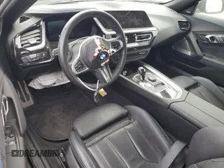 2024 BMW Z4 sDrive30i with VIN WBAHF3C00RWY36641, listed as a Copart auction lot 84011464 with 0 mi miles and Salvage Title. Bid and sale history available at carsss.com. Image 8.