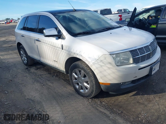 2009 Lincoln MKX with VIN 2LMDU68C79BJ01006, listed as a IAAI auction lot 41586045 with 226,175 mi miles. Bid and sale history available at carsss.com. Image 1.