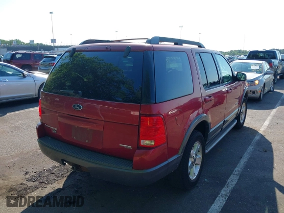 2005 Ford Explorer XLT z VIN 1FMZU73E454A63576, wystawiony jako IAAI lot #42532397 z przebiegiem 99 903 mil mil oraz . Historia ofert i sprzedaży dostępna na DreamBid. Obrazek 4.