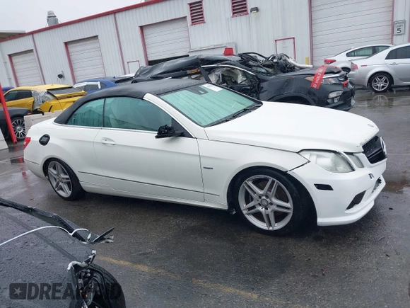 2012 Mercedes-Benz E 350 with VIN WDDKK5KF3CF164187, listed as a IAAI auction lot 41481949 with 111,693 mi miles and . Bid and sale history available at DreamBid. Image 13.