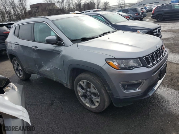 2020 Jeep Compass Limited with VIN 3C4NJDCB3LT221333, listed as a Copart auction lot 49371325 with 66,070 mi miles and Salvage Title. Bid and sale history available at carsss.com. Image 4.