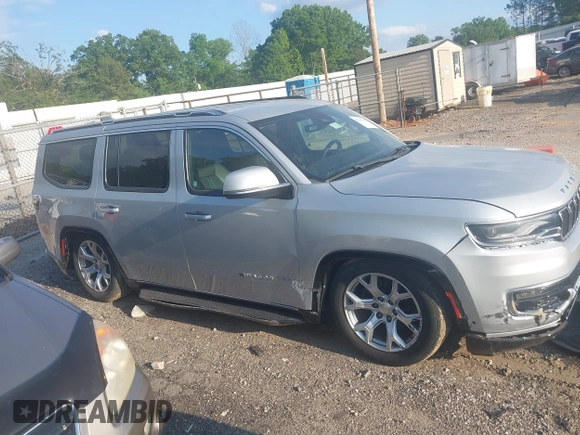 2022 Jeep Wagoneer Series III with VIN 1C4SJVDT1NS200825, listed as a IAAI auction lot 42143272 with 20,548 mi miles and . Bid and sale history available at DreamBid. Image 13.