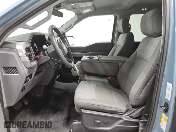 2023 Ford F-150 XL with VIN 1FTEW1C89PKE14033, listed as a Copart auction lot 58328605 with 53,902 mi miles and Clean title. Bid and sale history available at DreamBid. Image 7.