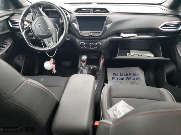 2021 Chevrolet TrailBlazer RS with VIN KL79MTSL5MB082786, listed as a Copart auction lot 43318565 with 0 mi miles and Salvage Title. Bid and sale history available at carsss.com. Image 8.