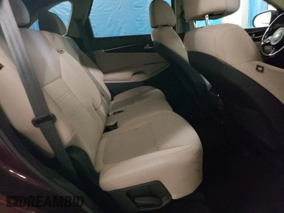 2017 Kia Sorento LX z VIN 5XYPGDA32HG220045, wystawiony jako Copart lot #56754725 z przebiegiem Nie podano mil oraz Czysty tytuł • Clean title. Historia ofert i sprzedaży dostępna na DreamBid. Obrazek 11.