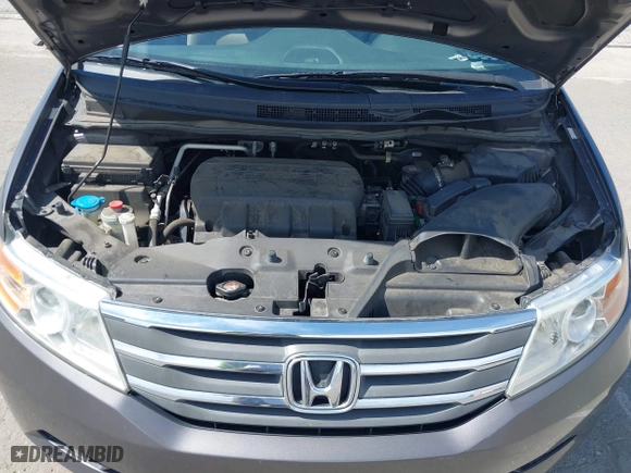 2013 Honda Odyssey EX with VIN 5FNRL5H48DB061283, listed as a IAAI auction lot 41987907 with 119,312 mi miles. Bid and sale history available at carsss.com. Image 10.