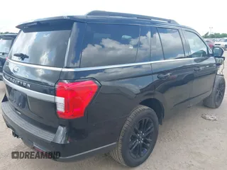 2022 Ford Expedition XLT with VIN 1FMJU1HT1NEA48772, listed as a IAAI auction lot 42442514 with 33,585 mi miles and . Bid and sale history available at DreamBid. Image 4.