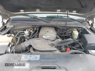 2002 Chevrolet Suburban LT with VIN 1GNFK16T42J208091, listed as a IAAI auction lot 42737106 with 191,181 mi miles and . Bid and sale history available at DreamBid. Image 10.