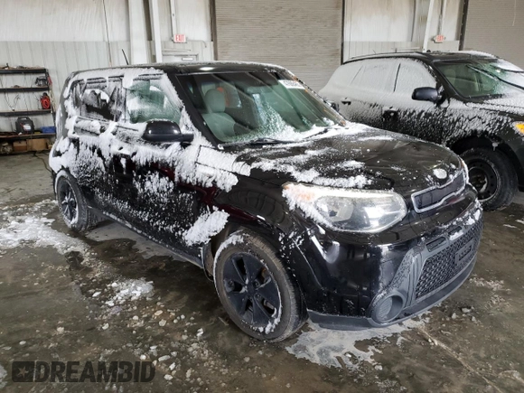 2014 Kia Soul with VIN KNDJN2A20E7001357, listed as a Copart auction lot 47686465 with 121,085 mi miles and Clean Title. Bid and sale history available at carsss.com. Image 4.