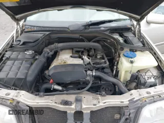 1998 Mercedes-Benz C 230/260/280/320 with VIN WDBHA23G8WA610332, listed as a IAAI auction lot 41772716 with 248,664 mi miles and . Bid and sale history available at carsss.com. Image 10.