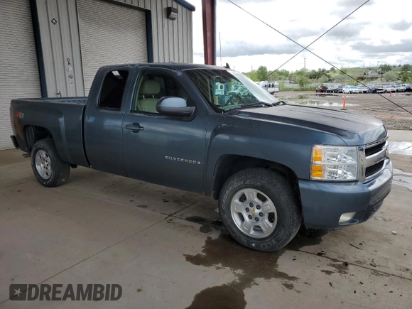 2008 Chevrolet Silverado 1500 1LT with VIN 2GCEK19J981223901, listed as a Copart auction lot 56971695 with 95,436 mi miles and Clean Title. Bid and sale history available at DreamBid. Image 4.