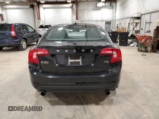 2012 Volvo S60 T5 with VIN YV1622FS0C2101907, listed as a Copart auction lot 53879165 with 116,323 mi miles and Non Repairable. Bid and sale history available at carsss.com. Image 6.
