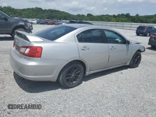 2011 Mitsubishi Galant FE z VIN 4A32B2FF1BE023980, wystawiony jako Copart lot #58025644 z przebiegiem 174 553 mil mil oraz Szkoda całkowita • Salvage title. Historia ofert i sprzedaży dostępna na DreamBid. Obrazek 3.
