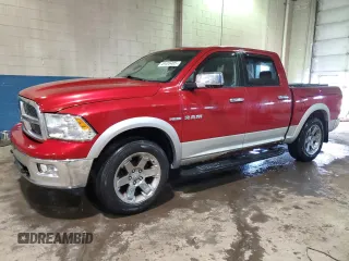 2009 Dodge 1500 Laramie z VIN 1D3HV13T09J530211, wystawiony jako Copart lot #49485405 z przebiegiem 150 928 mil mil oraz Czysty tytuł • Clean title. Historia ofert i sprzedaży dostępna na DreamBid. Obrazek 1.